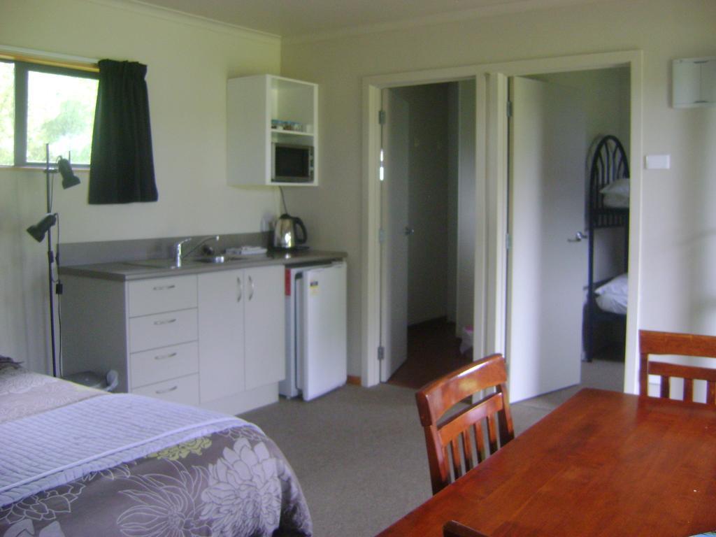 Catlins Newhaven Holiday Park โอวากะ ห้อง รูปภาพ